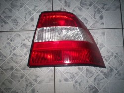 Lampa tylna opel